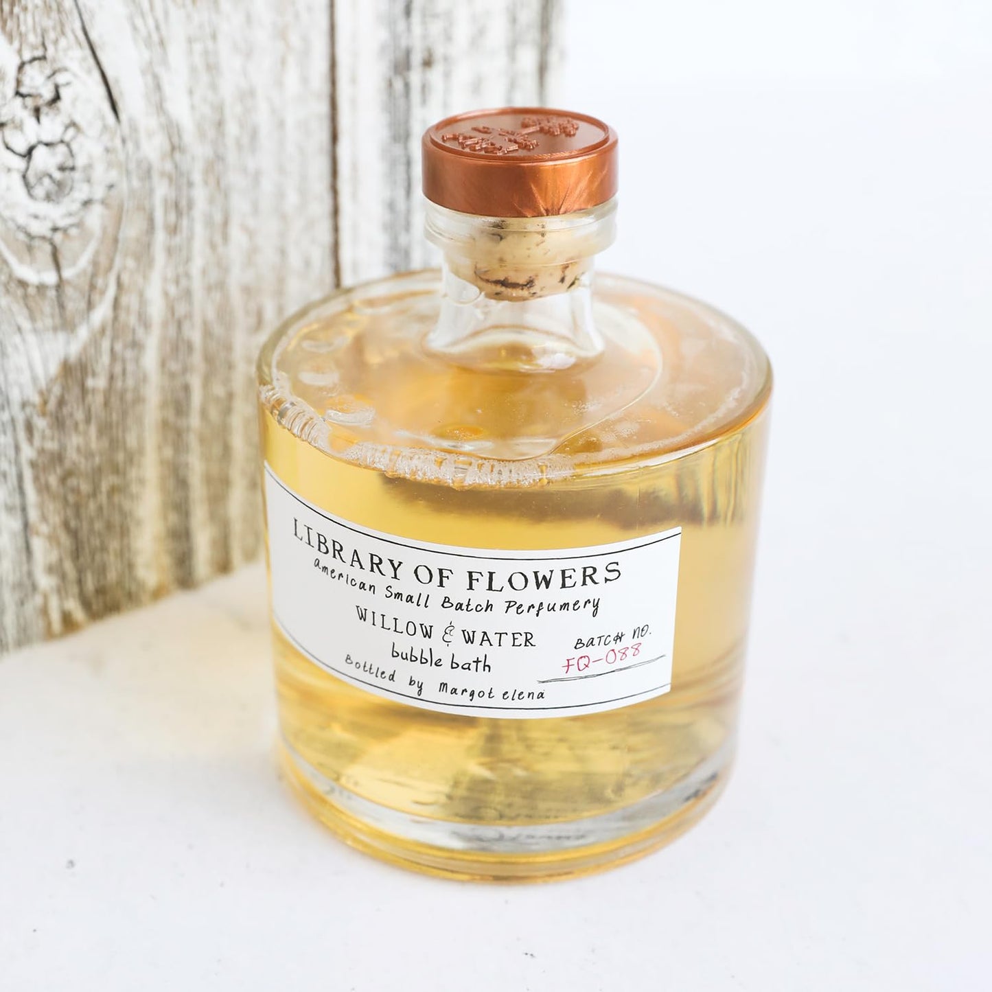 Library of Flowers Willow & Water Bubble Bath, 17 fl. oz., Cut Greens, Flowering Lotus & Watercress, Relaxing & Gentle Luxury Bubbling Soap, Hydrating & Deep Moisturizing, Cocoa Butter & Green Tea