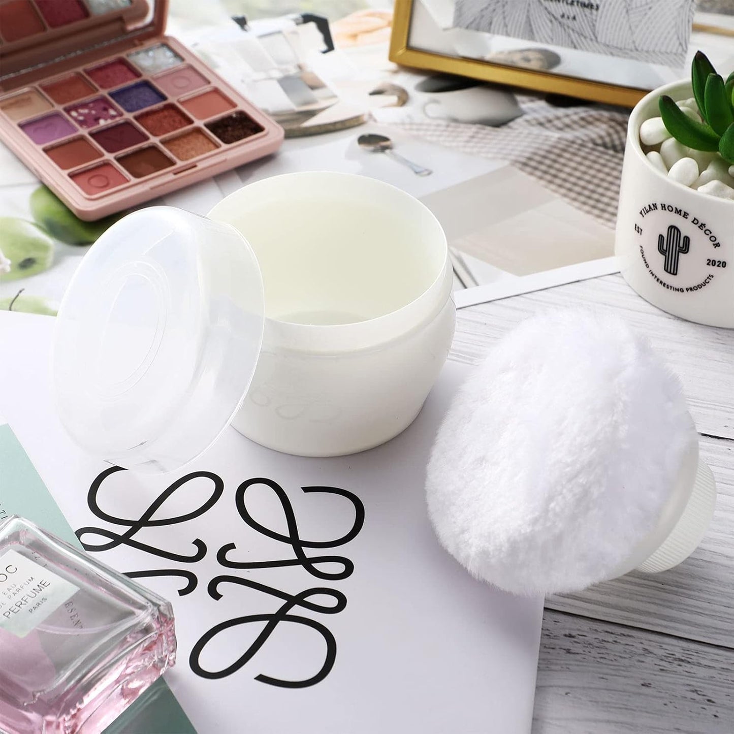 Cunhill 4 Pcs Body Powder Puff and Container Portable Body Powder Container with Puff Case Soft Washable Reusable Face Wet Dry Makeup for Baby Women Dusting Bath Travel Home Use