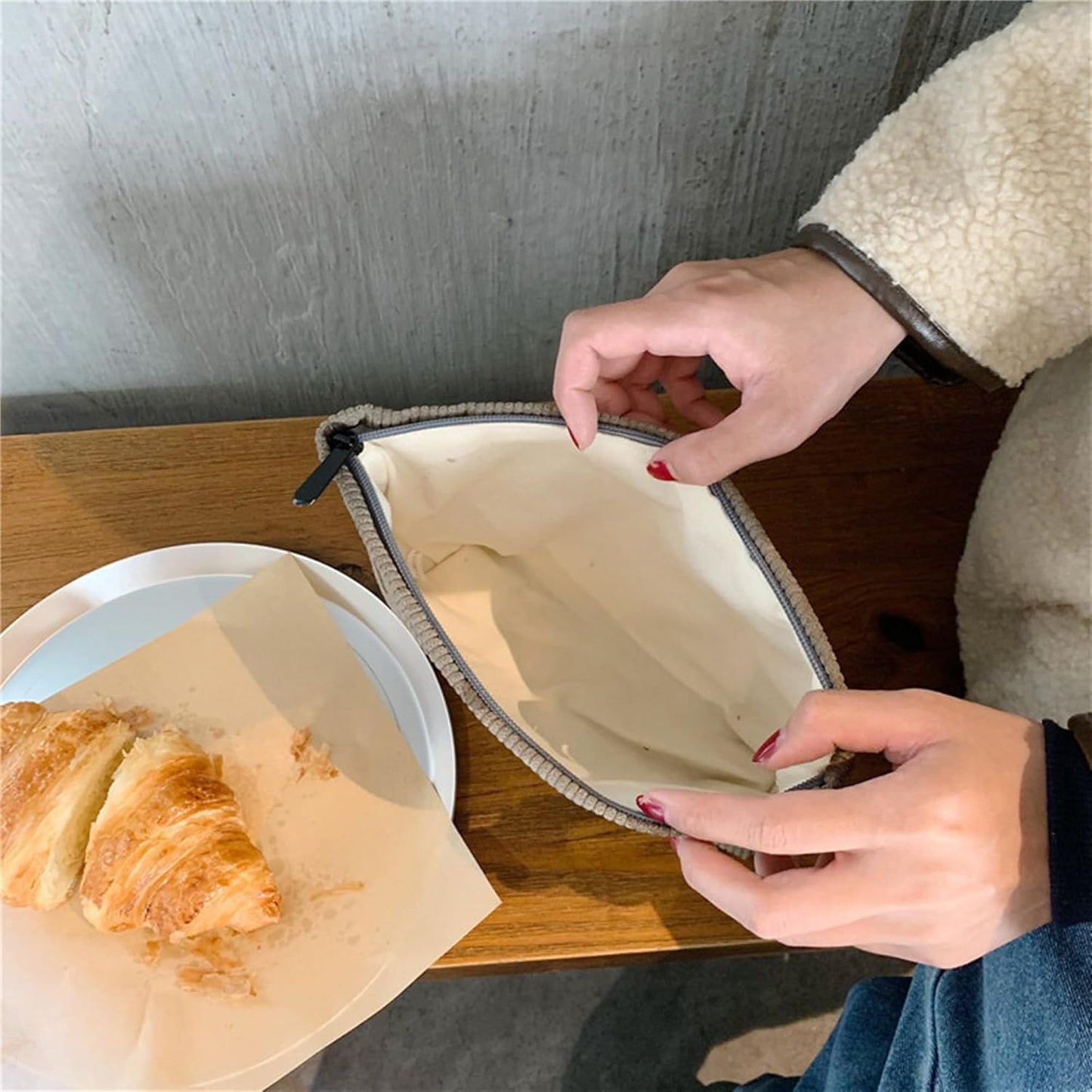 Cosmetic Bags for Women - Corduroy Cosmetic Bag Aesthetic Women Handbags Purses Smile Dots Makeup Organizer Storage Makeup Bag Girls Case Bags (A-Green)